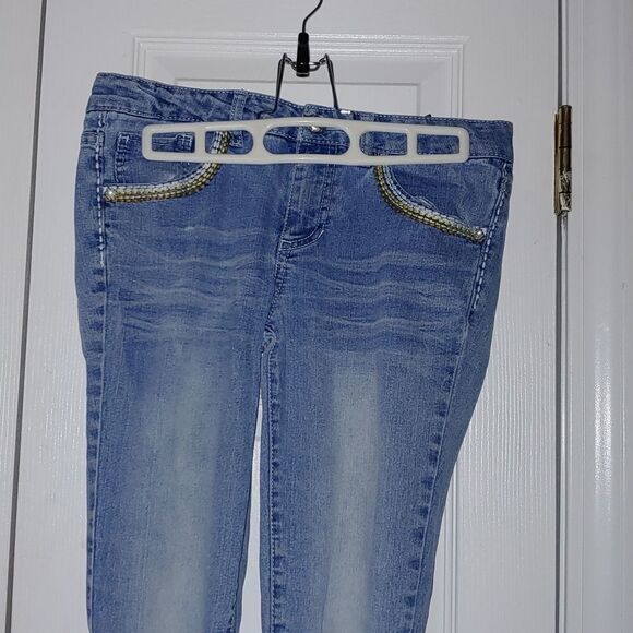 Squeeze  adjustable embroidered skinny jeans  Sz 14 - Picture 3 of 9